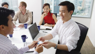 30 quick tips for effective business card marketing
